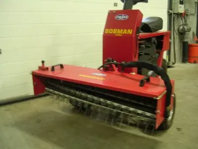 Bobman verticuteermachine